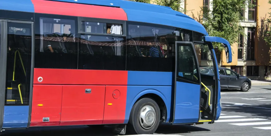 Wie komme ich von Charles de Gaulle nach Disneyland Paris 