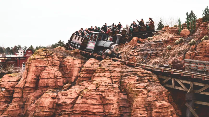 Wie komme ich von Charles de Gaulle nach Disneyland Paris 