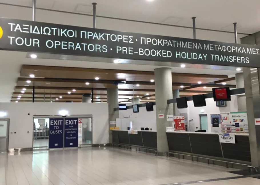 larnaca airport taxi