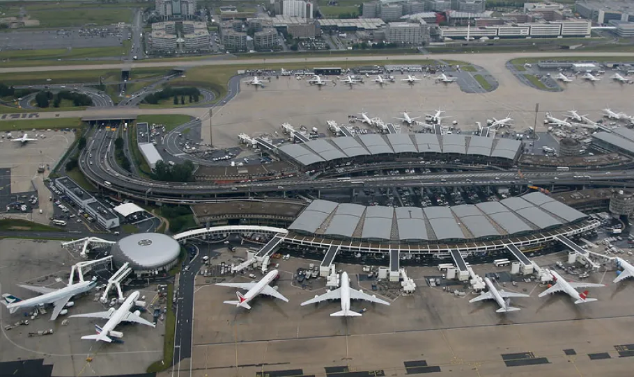 Pariser Flughafentransfers und Taxis 