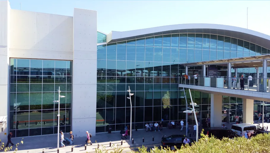 larnaca airport taxi to ayia napa