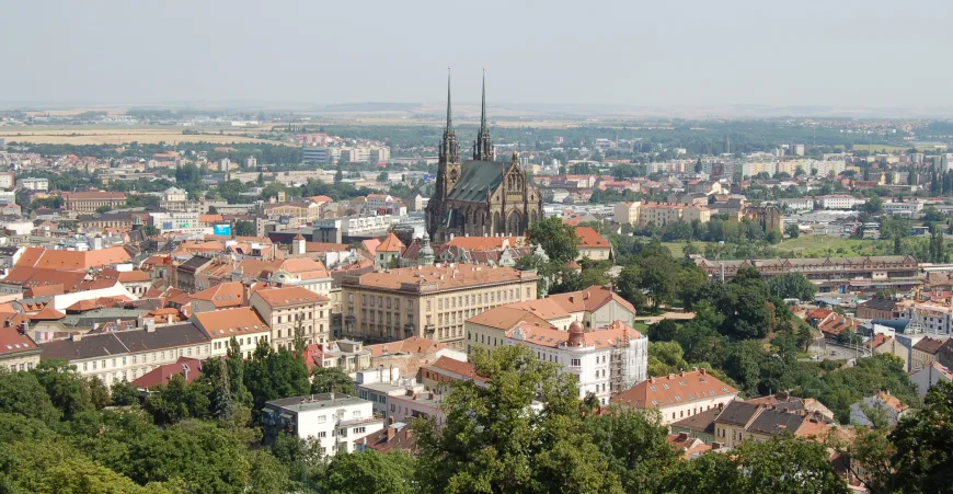 Wie Kommt man von Prag zur Burg Karlštejn