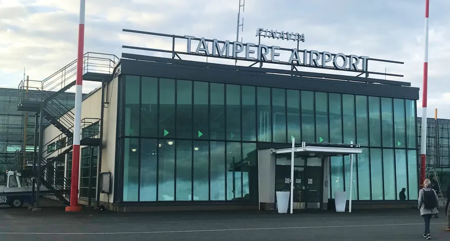 Tampere Flughafen Transfer