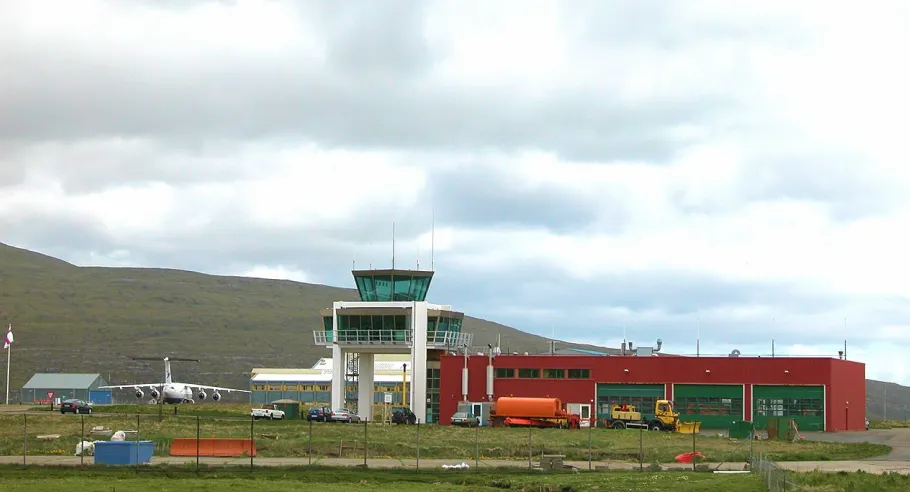 Taxitransfers zum Flughafen Vagar