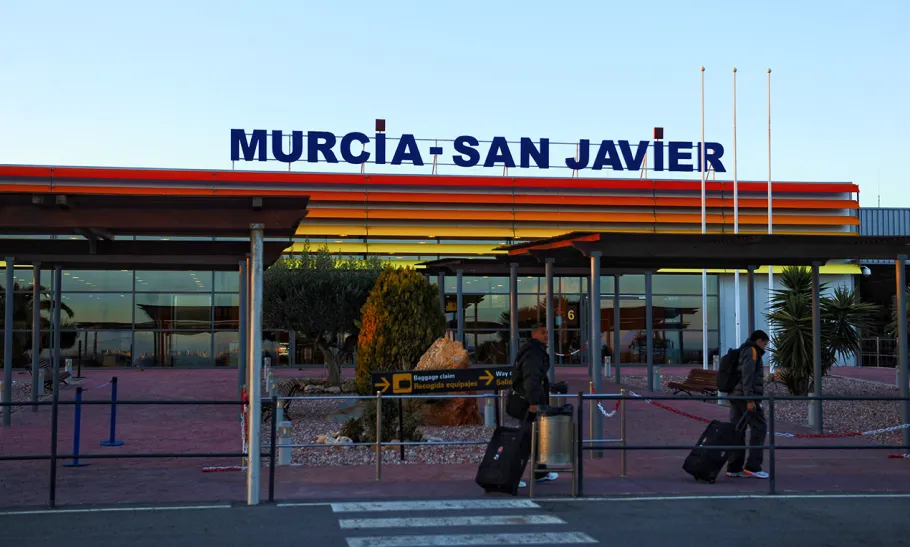 Sicheres Taxi vom Flughafen Murcia