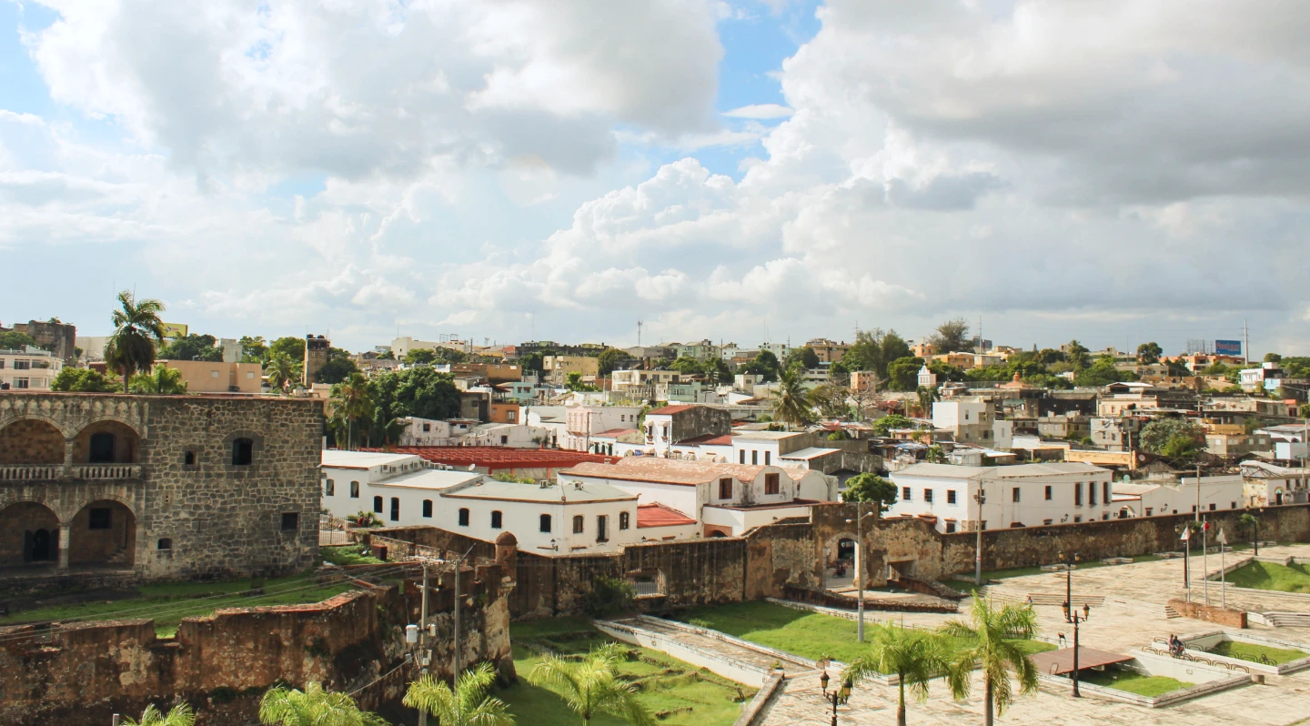 Wie man vom Flughafen Punta Cana nach Santo Domingo Kommt