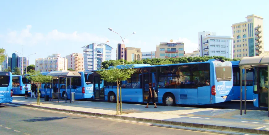 Сomment Aller de Aéroport International de Larnaca à Protaras