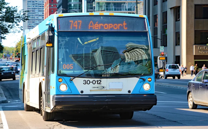 Сomment Aller de Aéroport International Pierre-Elliott-Trudeau de Montréal à Centre-Ville