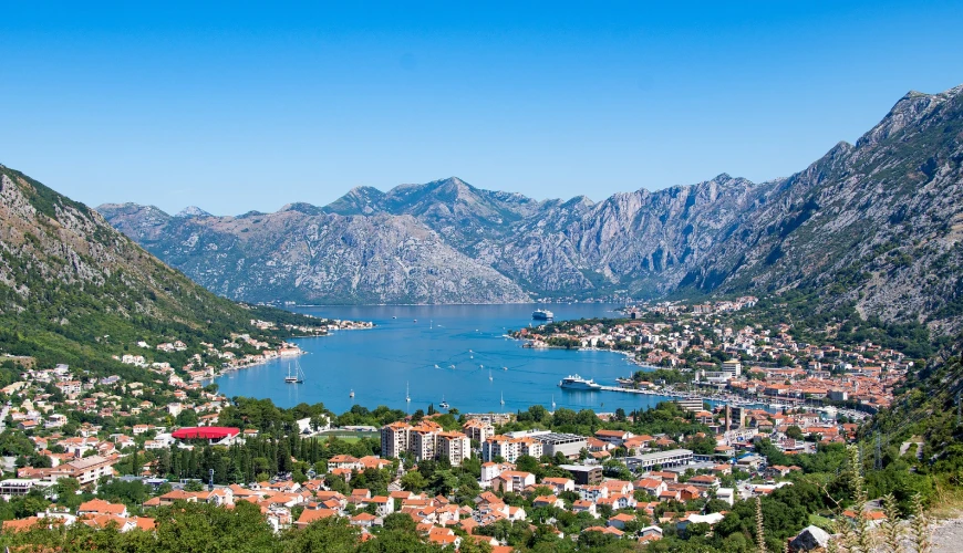 Πώς να φτάσετε από Αεροδρόμιο Tivat στο Κότορ στο Μαυροβούνιο