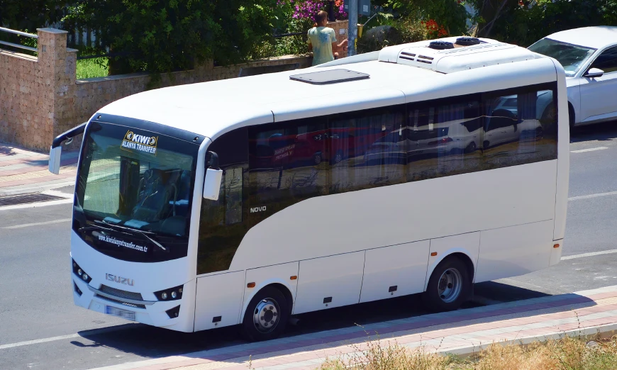 Dojazd z Lotniska w Antalyi do Alanyi Autobusem
