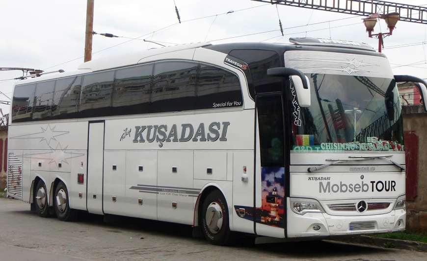 Dojazd z Lotniska w Izmirze do Kuşadası Autobusem