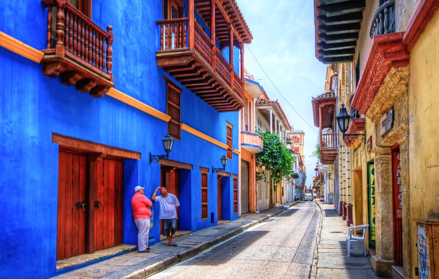 Как Добраться из Аэропорта Картахены до Старого Города в Колумбии