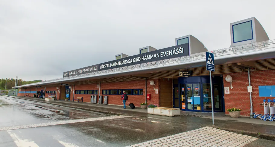 Harstad/Narvik Havaalanı Transferi ve Taksi