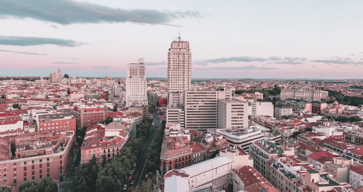 Madrid Havalimanı'ndan Şehir Merkezine Nasıl Gidilir?