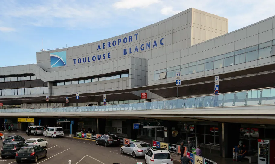Трансфер з Аеропорту Тулуза-Бланьяк