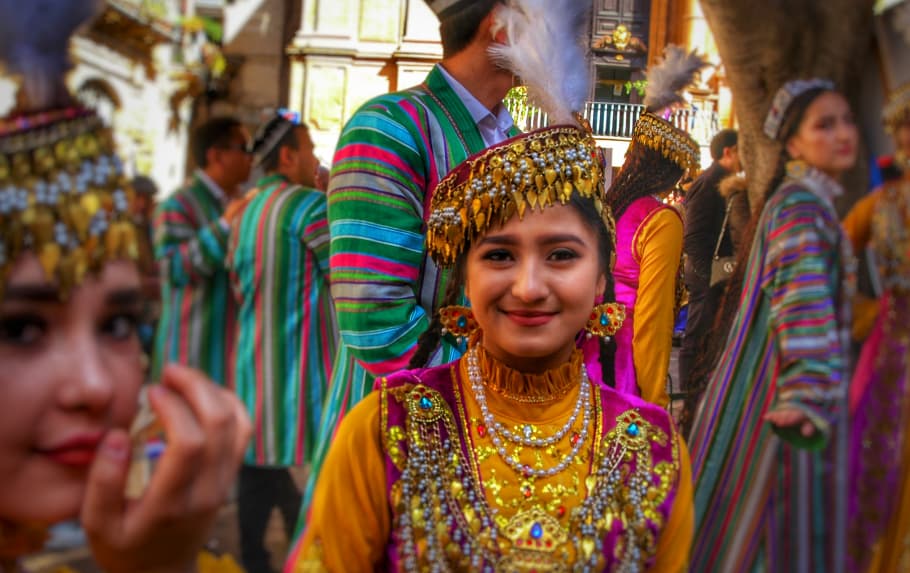 Трансфери з Аеропорту Узбекистану