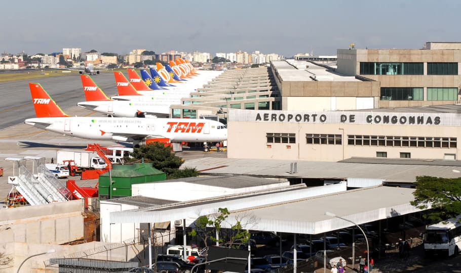 Трансфери з Аеропорту Сан-Паулу Конгоньяс