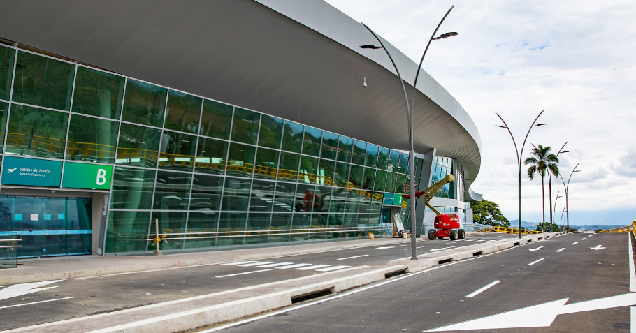 Трансфер до Аеропорту Перейра Матеканья