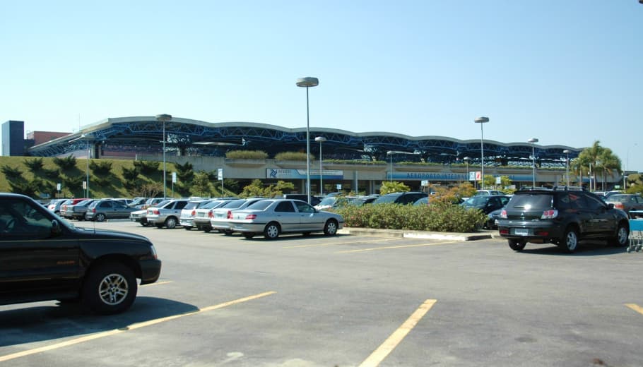 Трансфер з Аеропорту Афонсу Пенья Куритиба