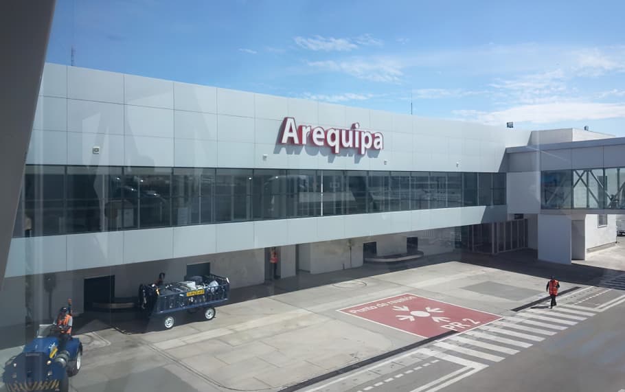 Трансфер до/з Аеропорту Альфредо Родрігес Баллон Арекіпа