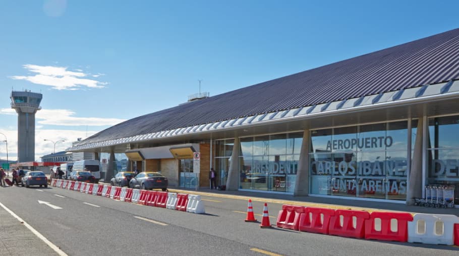 Трансфер з Аеропорту Президента Карлоса Ібаньес дель Кампо Пунта Аренас