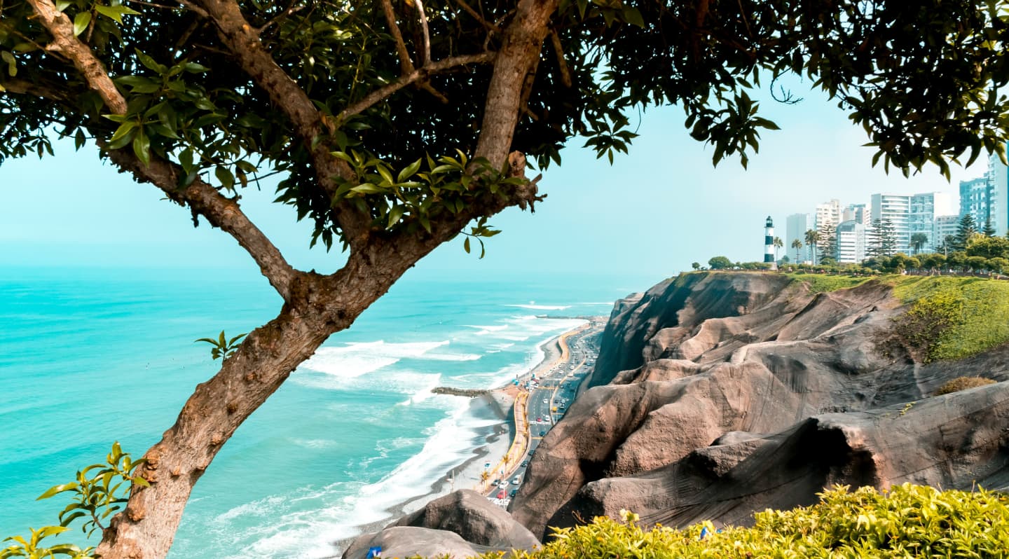 Як Дістатися з Аеропорту Ліми до Мірафлорес в Перу