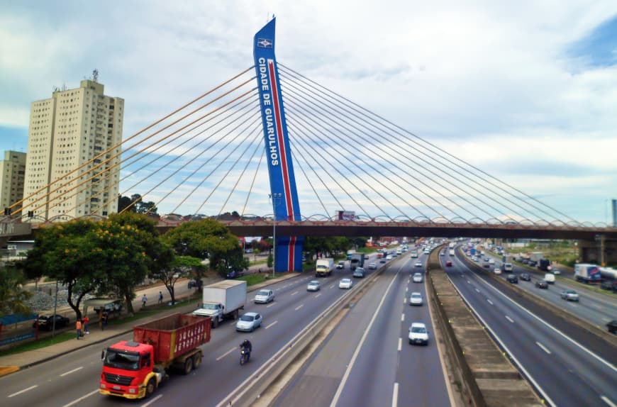 Як Дістатися з Аеропорту Віракопос до Аеропорту Гуарульюс в Бразилії