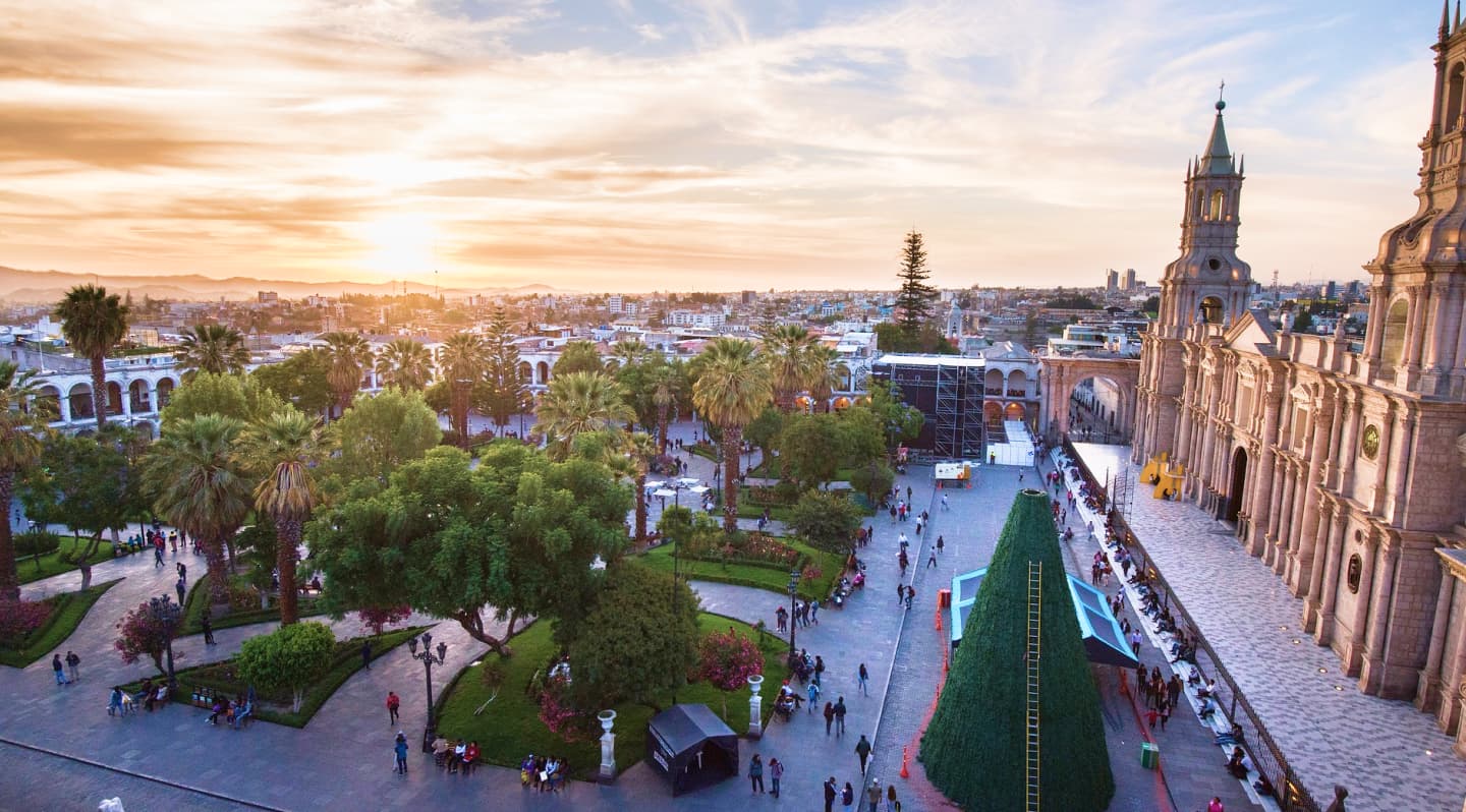 Як Дістатися з Аеропорту Арекіпа до Центру Міста в Перу