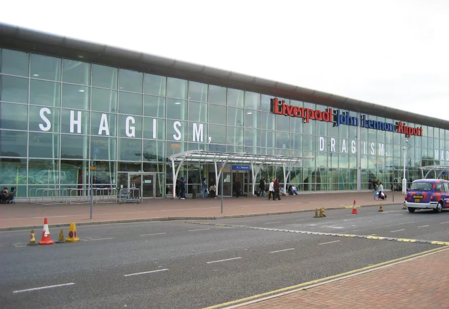 Liverpool Airport Transfers and Taxi