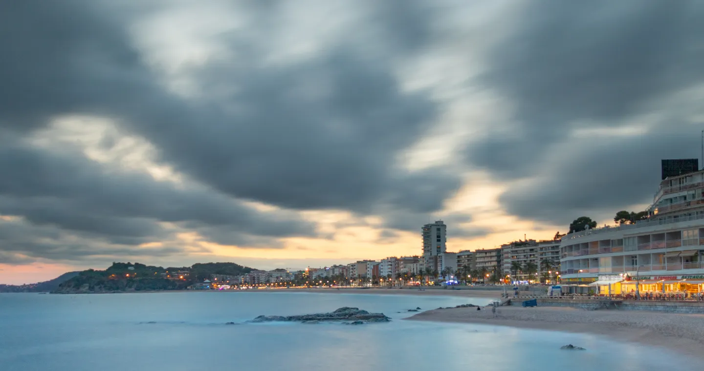 How to Get from Barcelona Airport to Lloret de Mar