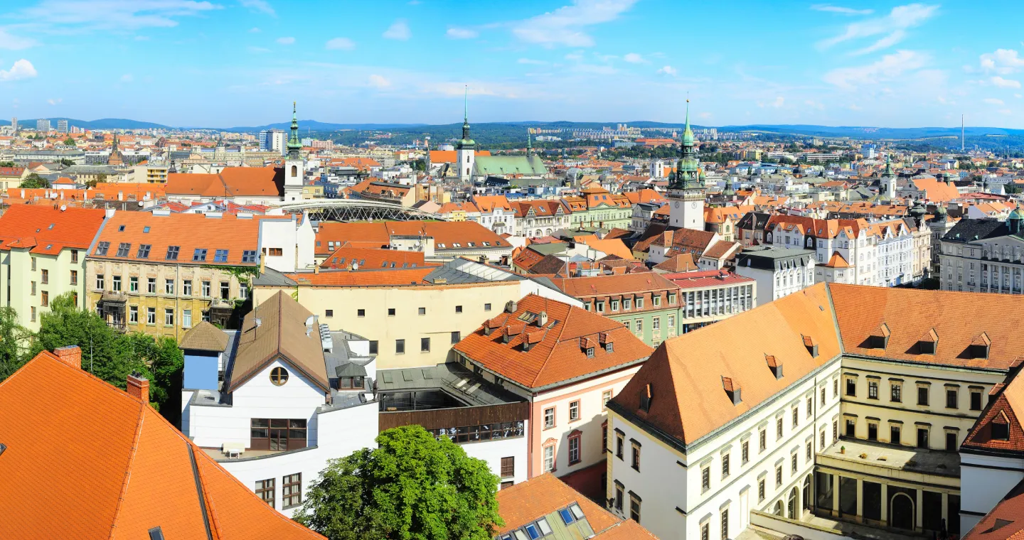 How to get from Prague Airport to Brno