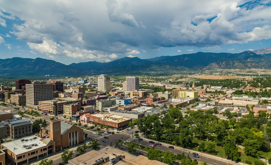 How to Get from Denver Airport to Boulder
