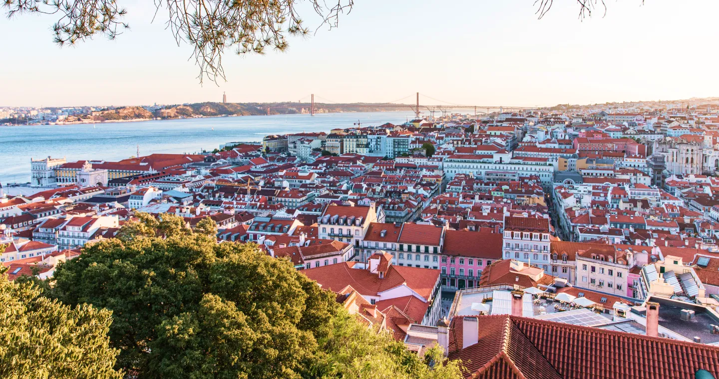 How to Get from Lisbon Airport to City Centre