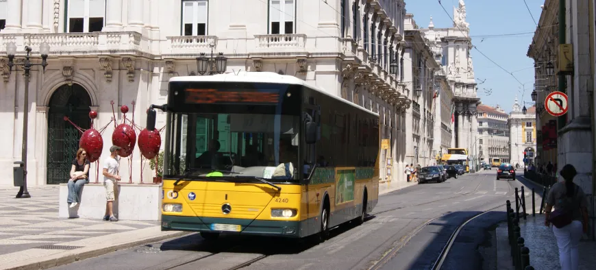 How to Get from Lisbon Airport to City Centre