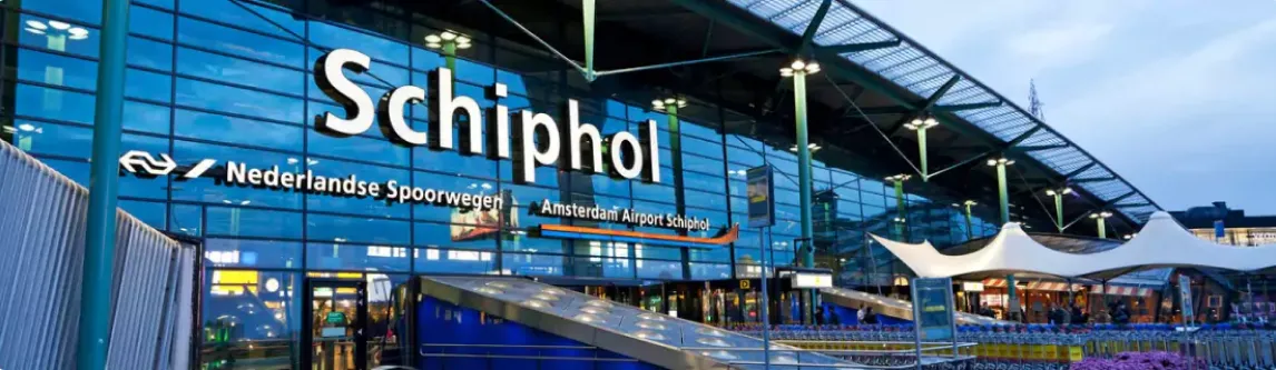 Meeting point at Amsterdam Schiphol Airport (AMS)