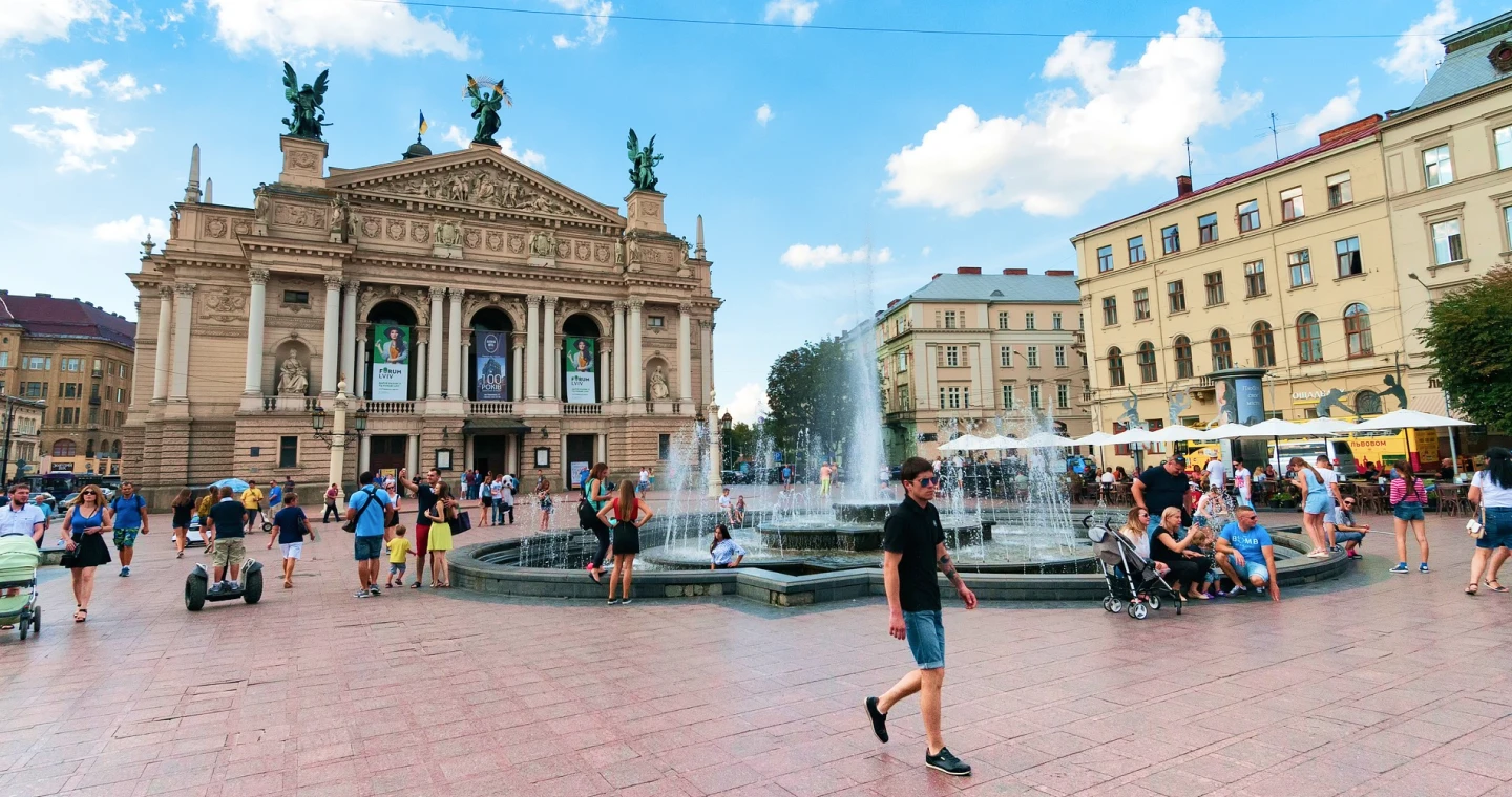 How to Get to Krakow Airport from Lviv