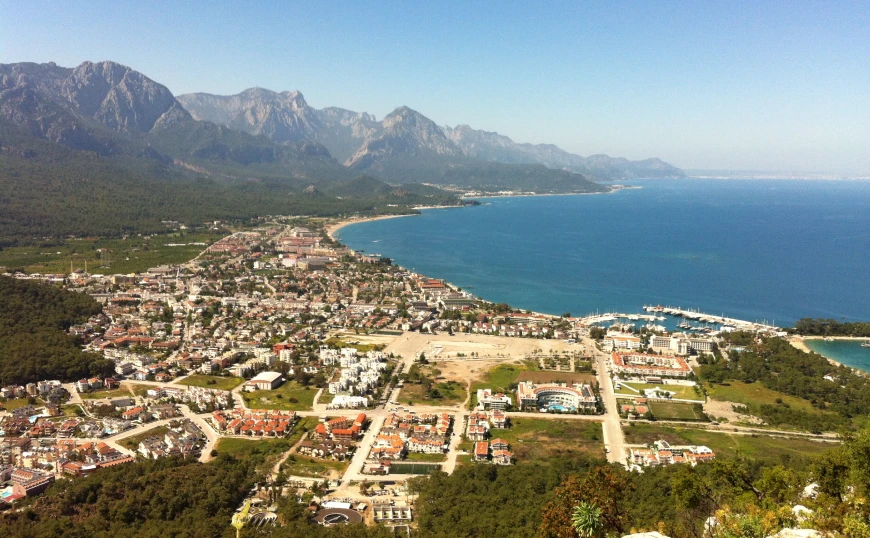 How to Get from Antalya Airport to Kemer