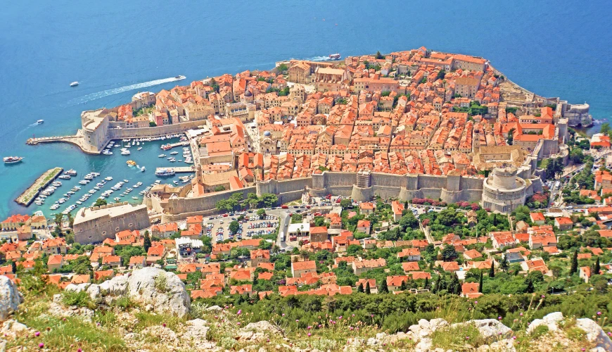 How to Get from Dubrovnik Airport to the Old Town in Croatia