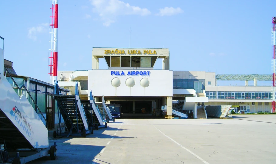 Pula Airport Transfers