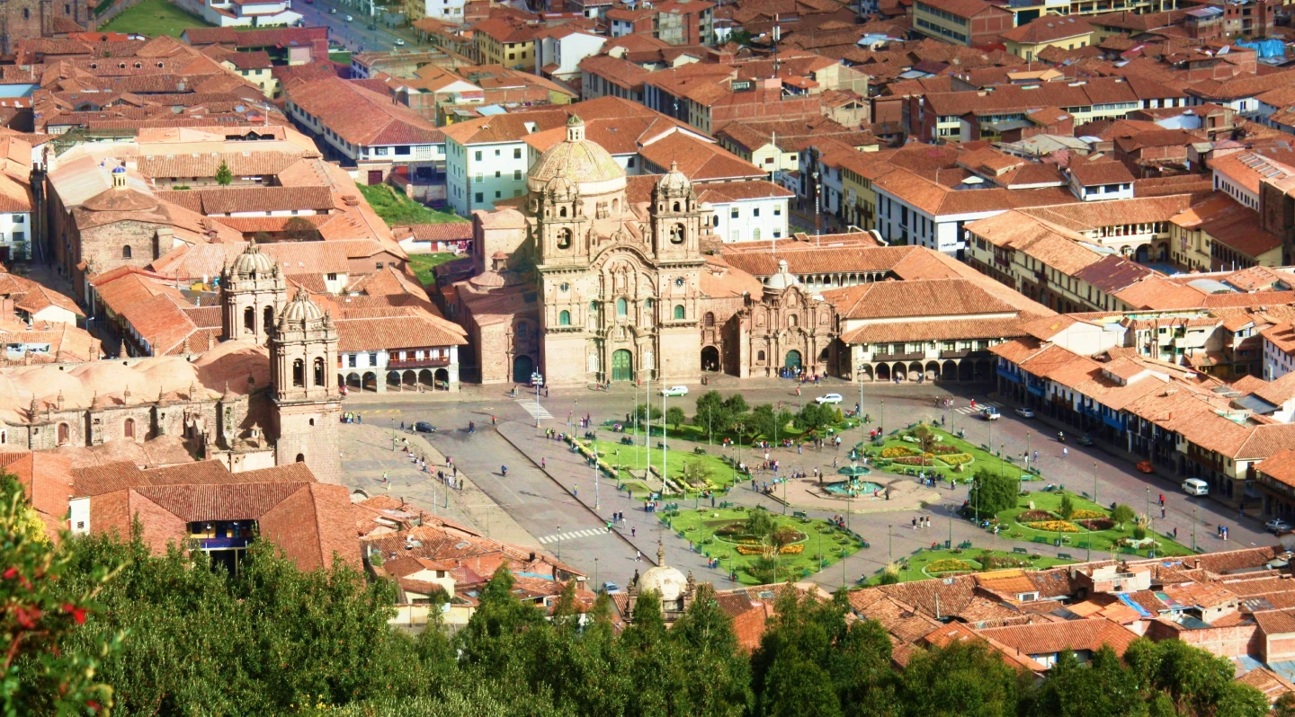 How to Get from Cusco Airport to the City Centre in Peru