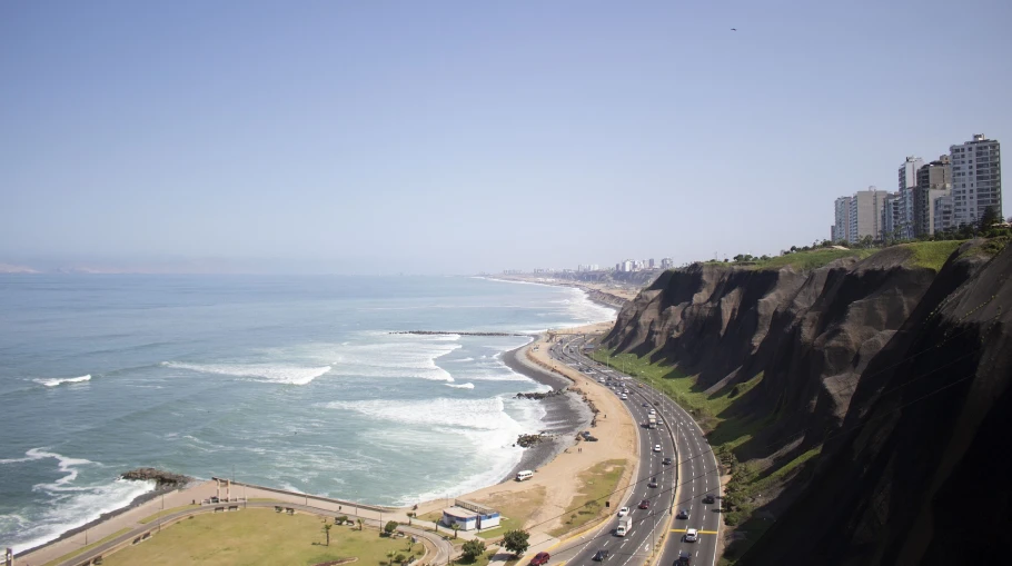 How to Get from Lima Airport to Miraflores in Peru