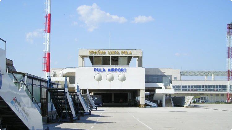 Pula Airport Meeting Point