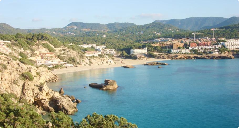 Taxi from Ibiza Airport to Cala Tarida