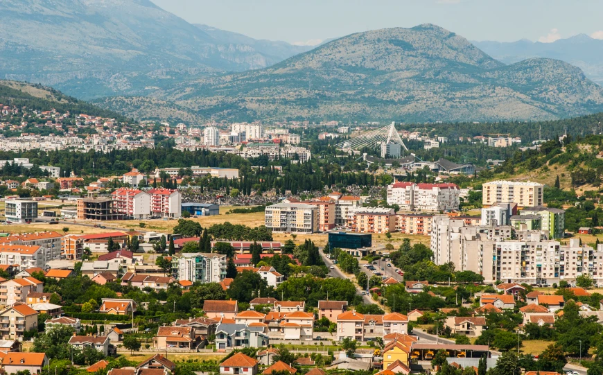 Podgorica Havaalanından Karadağ'daki Şehir Merkezine Nasıl Gidilir?