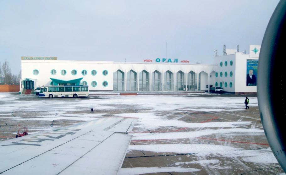 Uralsk Havaalanı Taksi Transferleri