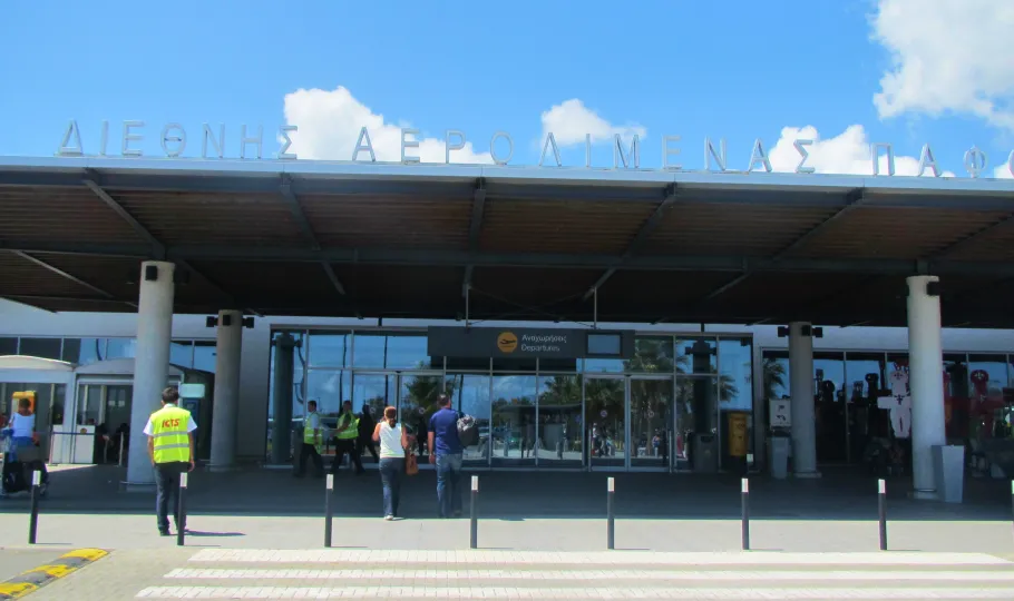 Baf Havaalanından Afrodit Tepelerine Taksi